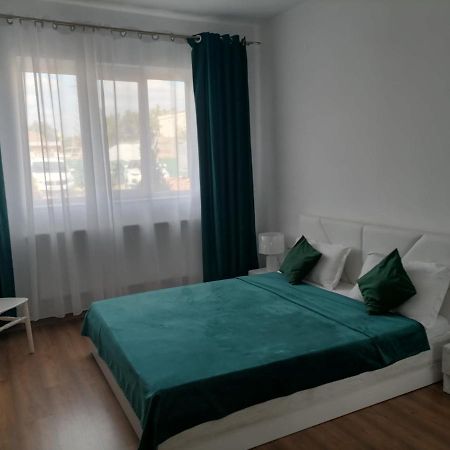 Casa Regala Ear Hotel Крайова Екстериор снимка