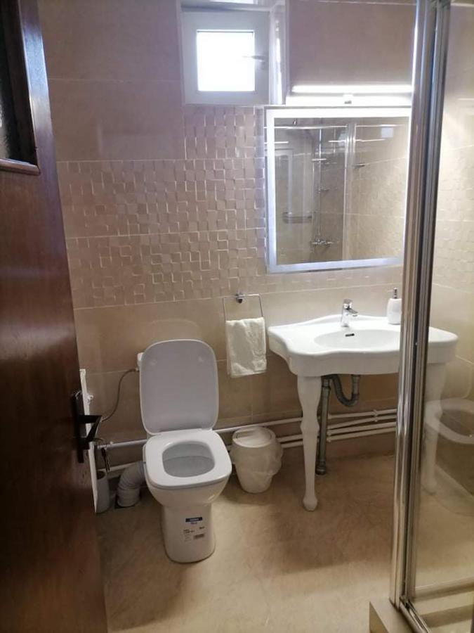 Casa Regala Ear Hotel Крайова Екстериор снимка